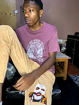 Snapshot of fireboyafrica chatting on 10-14-25, 07:20 fireboyafrica online show from 10-14-25, 07:20