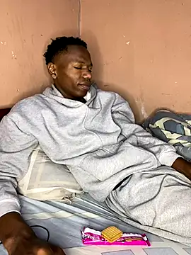 Snapshot of fireboyafrica chatting on 10-24-25, 03:14 fireboyafrica online show from 10-24-25, 03:14