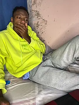 Snapshot of fireboyafrica chatting on 11-09-25, 11:47 fireboyafrica online show from 11-09-25, 11:47