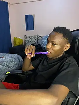 Snapshot of fireboyafrica chatting on 07-09-26, 07:40 fireboyafrica online show from 07-09-26, 07:40