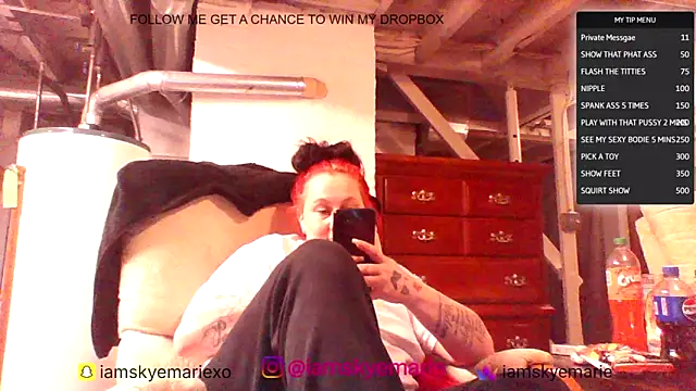 iamskyemarie  online show from 12-22-25, 03:47