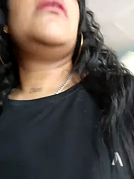 Michelle Brito1 online show from 03-04-25, 06:50