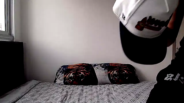 Snapshot of pipeynick chatting on 02-23-26, 08:28 pipeynick online show from 02-23-26, 08:28