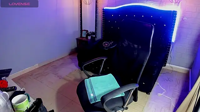 Maria fernandaxxx  online show from 01-10-25, 01:09