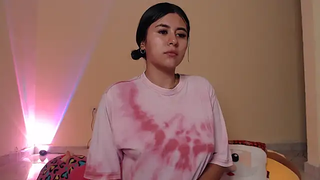  maiahairy  online show from 12-26-24, 11:03