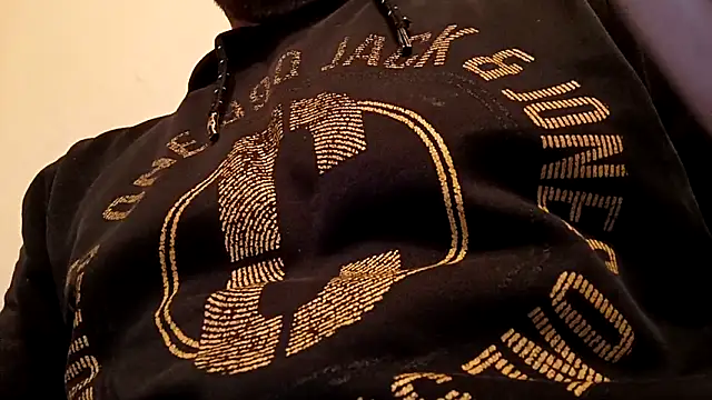 Snapshot of Timbojan28 chatting on 02-24-26, 03:54 Timbojan28 online show from 02-24-26, 03:54