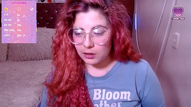 Snapshot of Azamy-12 chatting on 03-15-25, 08:15 Azamy-12 online show from 03-15-25, 08:15