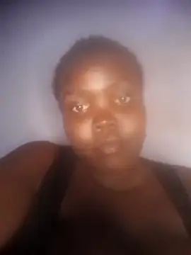 Snapshot of beauty-me_ chatting on 08-02-26, 10:19 beauty-me online show from 08-02-26, 10:19
