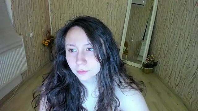 Snapshot of AishaRouhi chatting on 01-24-25, 03:22 AishaRouhi online show from 01-24-25, 03:22