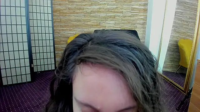 Snapshot of AishaRouhi chatting on 11-11-25, 05:51 AishaRouhi online show from 11-11-25, 05:51