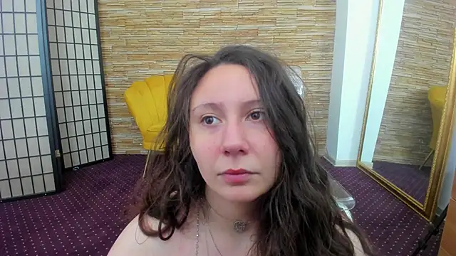 Snapshot of AishaRouhi chatting on 11-23-25, 05:40 AishaRouhi online show from 11-23-25, 05:40