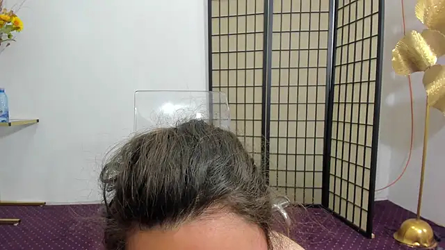 AishaRouhi online show from 04-11-26, 04:06