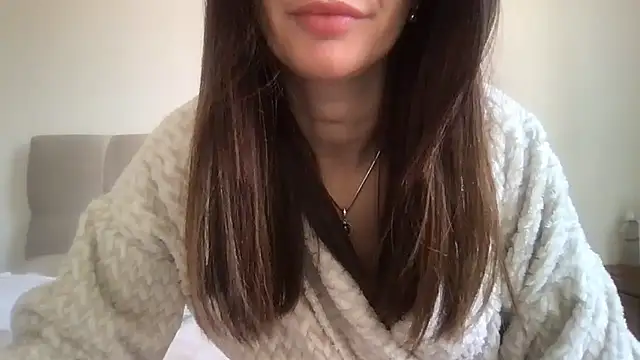 Snapshot of paolajonez chatting on 10-20-25, 03:56 paolajonez online show from 10-20-25, 03:56