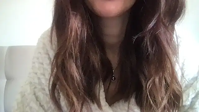 Snapshot of paolajonez chatting on 10-23-25, 12:15 paolajonez online show from 10-23-25, 12:15