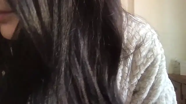 Snapshot of paolajonez chatting on 11-21-25, 12:37 paolajonez online show from 11-21-25, 12:37