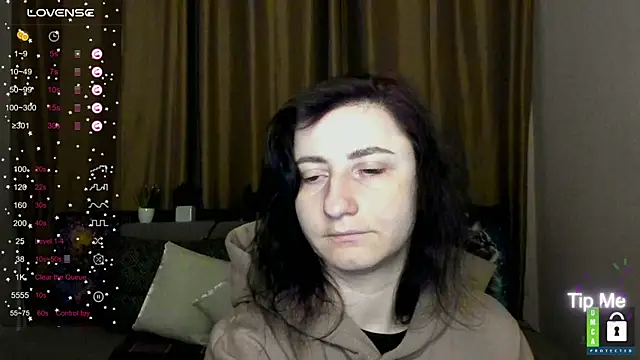 Muse kitty jenia online show from 12-14-25, 06:30