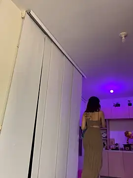 juanasnz99 online show from 12-28-24, 06:39