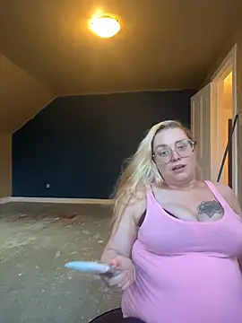 Lalalynn online show from 04-27-26, 12:52