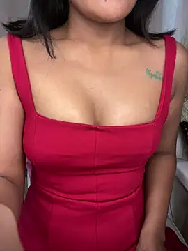 LeisyXO online show from 02-12-25, 07:56