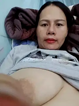 Snapshot of Baby-ladyass20 chatting on 12-19-25, 02:51 Baby-ladyass20 online show from 12-19-25, 02:51