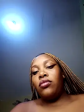 Snapshot of Queenshaz01 chatting on 02-27-25, 04:21 Queenshaz01 online show from 02-27-25, 04:21