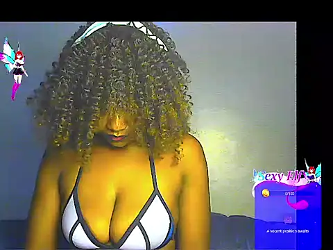 Snapshot of lilylovexx chatting on 02-04-26, 05:24 lilylovexx online show from 02-04-26, 05:24
