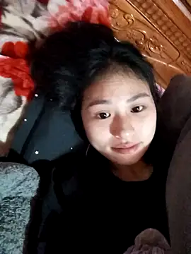 trieungoclnt online show from 11-19-25, 05:07