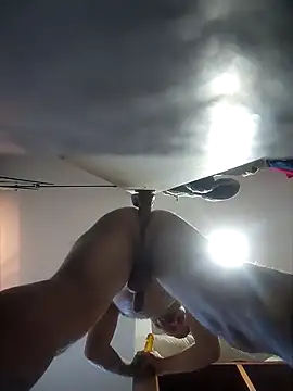 Snapshot of Hunnyhunty420 chatting on 03-01-26, 03:25 Hunnyhunty420 online show from 03-01-26, 03:25