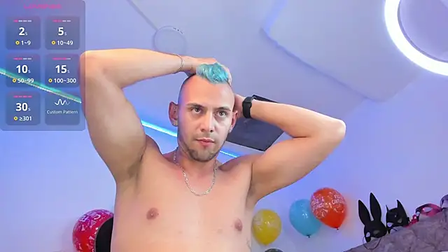 Snapshot of Damon_Bakert chatting on 11-12-25, 05:41 Damon Bakert online show from 11-12-25, 05:41