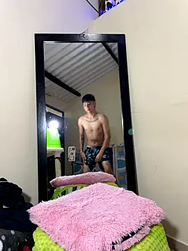 Lukas strong online show from 11-26-25, 12:28