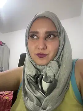 hannahayat online show from 04-17-26, 01:19