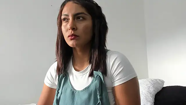 sofiaparker8 online show from 02-12-25, 09:11