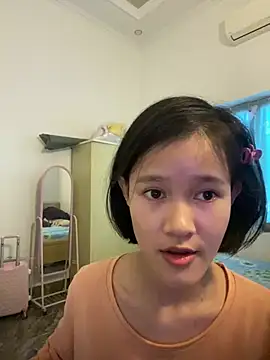 Snapshot of thithi8369 chatting on 12-19-24, 05:40 thithi8369 online show from 12-19-24, 05:40