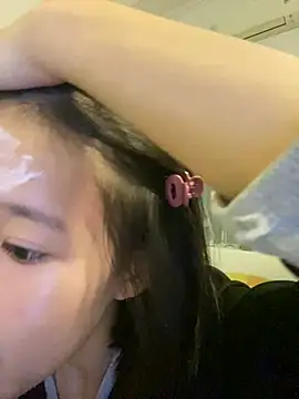 Snapshot of thithi8369 chatting on 12-27-24, 10:16 thithi8369 online show from 12-27-24, 10:16