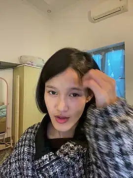 Snapshot of thithi8369 chatting on 01-11-25, 08:11 thithi8369 online show from 01-11-25, 08:11