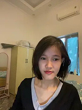 Snapshot of thithi8369 chatting on 02-03-25, 05:18 thithi8369 online show from 02-03-25, 05:18