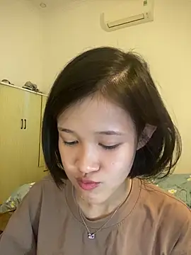 Snapshot of thithi8369 chatting on 03-06-25, 05:57 thithi8369 online show from 03-06-25, 05:57