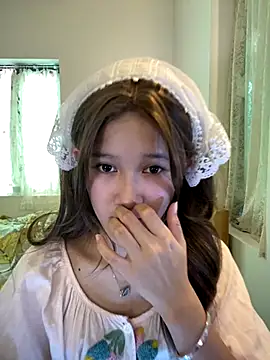 Snapshot of thithi8369 chatting on 09-12-25, 03:39 thithi8369 online show from 09-12-25, 03:39