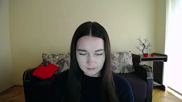 Pretty shy online show from 10-02-25, 08:21