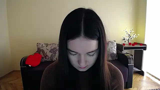 Snapshot of Pretty_shy chatting on 04-24-26, 08:39 Pretty shy online show from 04-24-26, 08:39