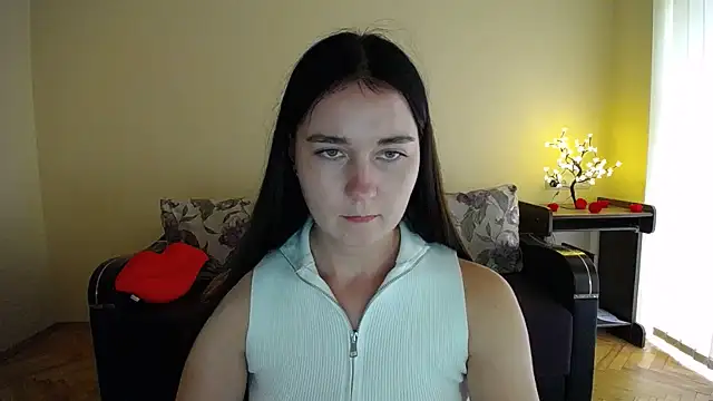 Pretty shy online show from 07-04-26, 10:10