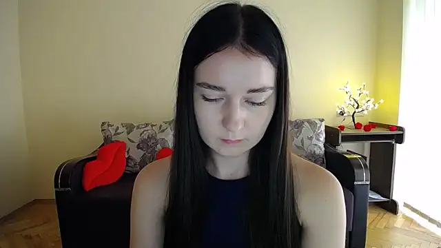 Pretty shy online show from 07-07-26, 09:02