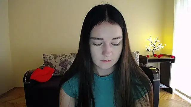 Pretty shy online show from 07-24-26, 09:40