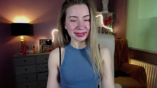 Mia Tasty online show from 03-23-25, 08:04