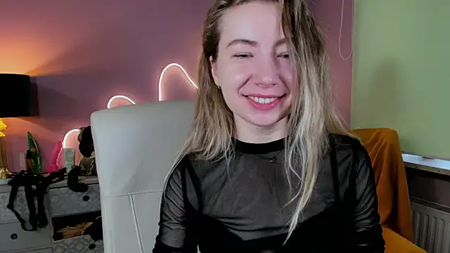 Mia Tasty online show from 09-26-25, 06:50