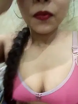 Snapshot of Deepsika chatting on 03-25-26, 02:01 Deepsika online show from 03-25-26, 02:01