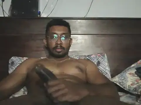 chennaibull101 online show from 12-28-24, 04:20