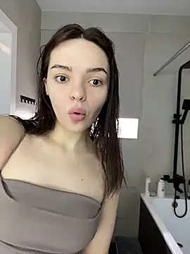 AnaWest online show from 03-18-25, 02:36