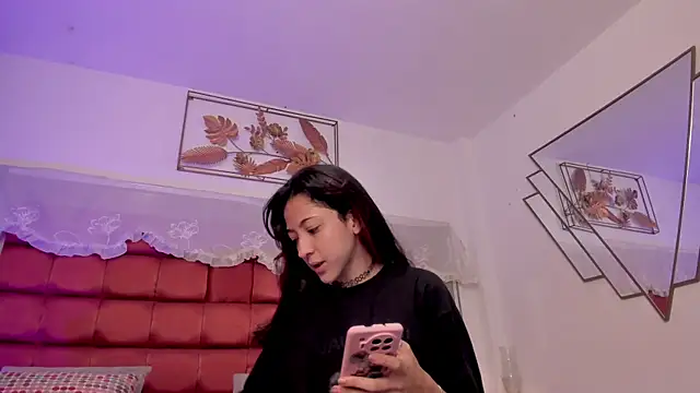 BonnieCute  online show from 05-24-26, 12:04