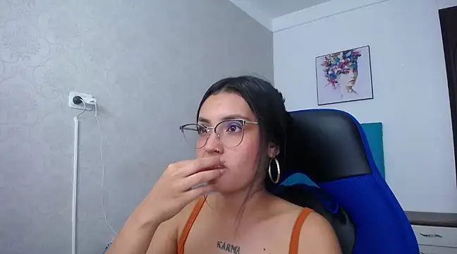 antonella sweetlittle online show from 03-04-25, 06:39